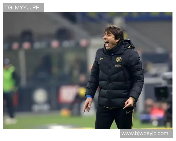 足球明星高清横版照片展现球场风采与激情瞬间的完美捕捉